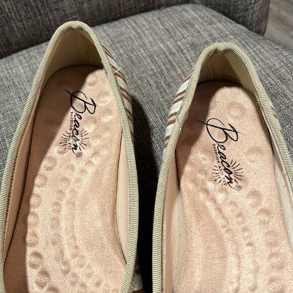 NWOT Beacon Fashion and Fit Espadrilles Jute Wedge Shoes 8.5M tan cream striped - Picture 6 of 11